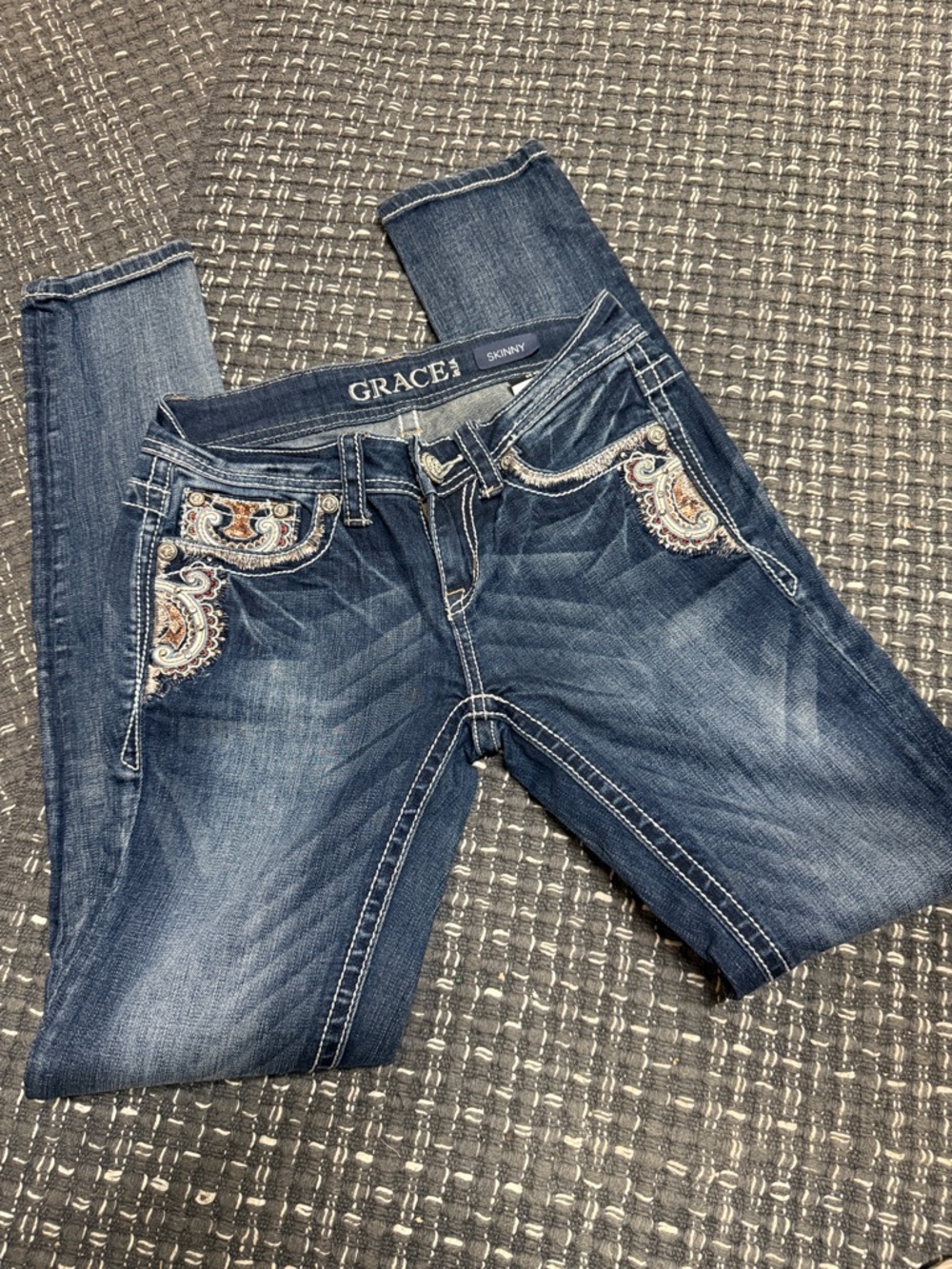 Grace Dark Blue Skinny Jeans with Paisley Pocket Embroidery